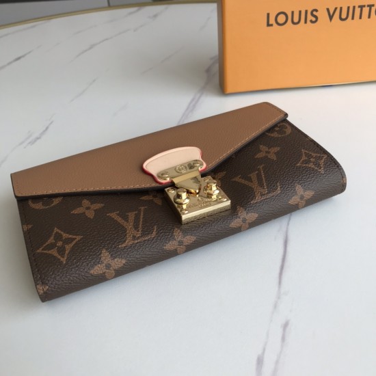 LV Bags High Quality Flip Wallet
LV Bags High Quality Flip Wallet