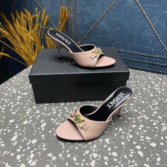 Versace Shoes Fashion shoes
Top Quality Versace Shoes Fashion shoes
Top Quality