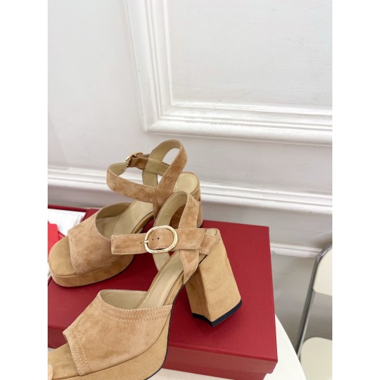 Valentino Shoes Top Quality Valentino Shoes Top Quality