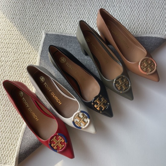 Tory Burch Shoes High Quality
Nude shoes
Tory Burch Shoes High Quality
Nude shoes