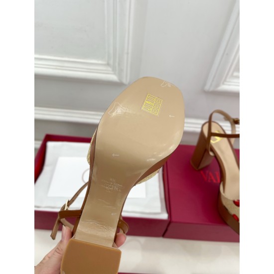 Valentino Shoes Top Quality Valentino Shoes Top Quality