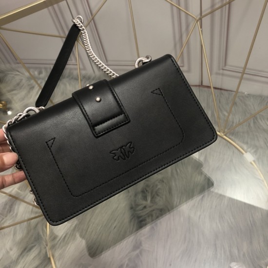 Pinko Bags Top Quality
21x13x6 Pinko Bags Top Quality
21x13x6