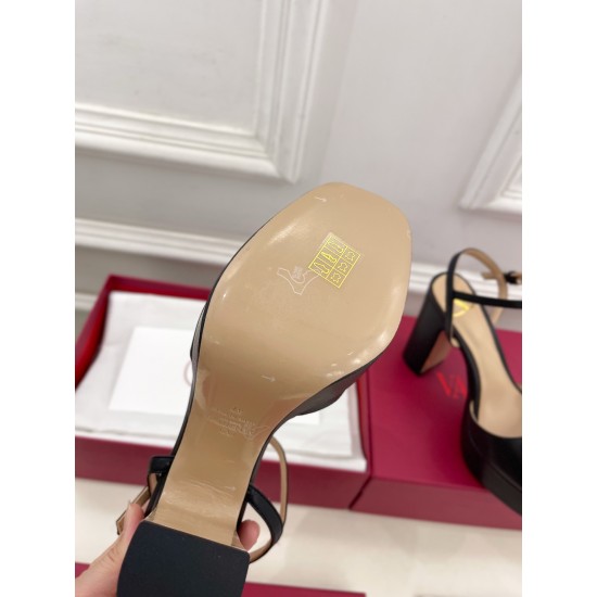 Valentino Shoes Top Quality Valentino Shoes Top Quality