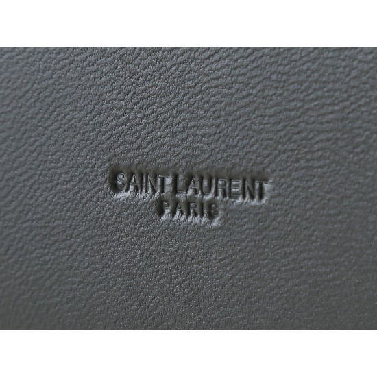 YSL Bags Top Quality
18×11×6.5 cm YSL Bags Top Quality
18×11×6.5 cm