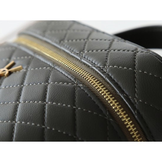 YSL Bags Top Quality
18×11×6.5 cm YSL Bags Top Quality
18×11×6.5 cm