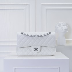 Chanel 1112