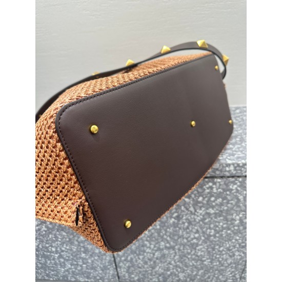 Valentino Bags Top Quality
35/25/17cm Valentino Bags Top Quality
35/25/17cm