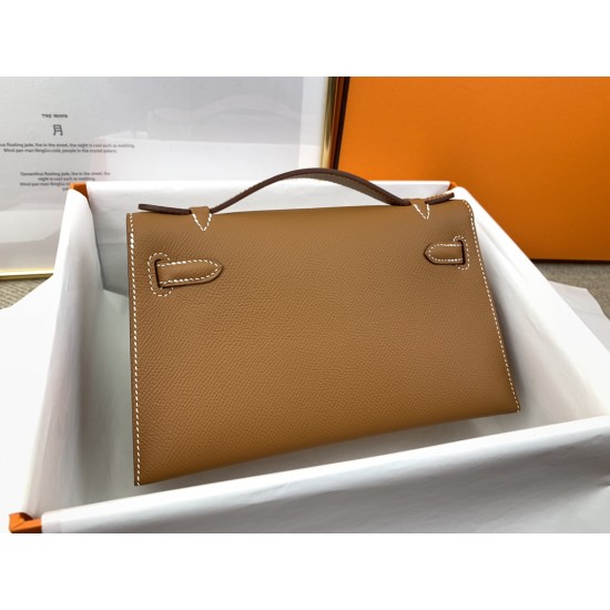 Hermes Bags Top Quality Minikelly 二代
19cm $220 Hermes Bags Top Quality Minikelly 二代
19cm $220