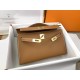 Hermes Bags Top Quality Minikelly 二代
19cm $220 Hermes Bags Top Quality Minikelly 二代
19cm $220