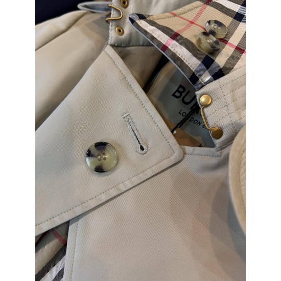 Burberry coat
uk4,6,8,10,12 Burberry coat
uk4,6,8,10,12