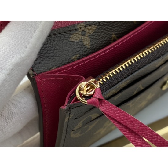 LV Bags High Quality Flip Wallet
LV Bags High Quality Flip Wallet