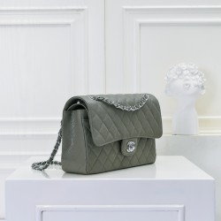 Chanel 1112