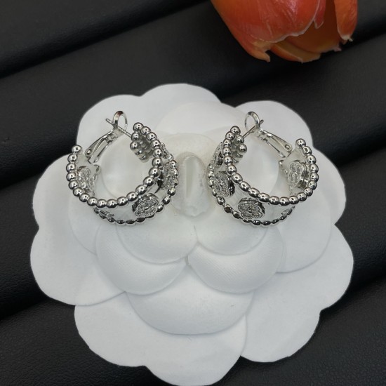 Van Cleef Jewelry High Quality Van Cleef Jewelry High Quality