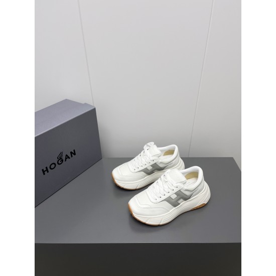 Hogan Shoes Top Quality
35-45 men and women same Hogan Shoes Top Quality
35-45 men and women same