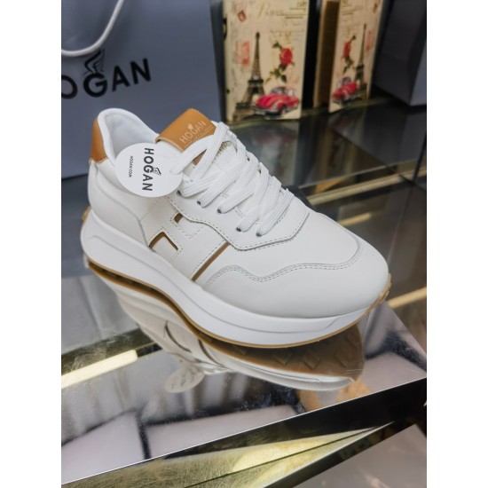 Hogan Shoes Top Quality
35-45 men and women same Hogan Shoes Top Quality
35-45 men and women same