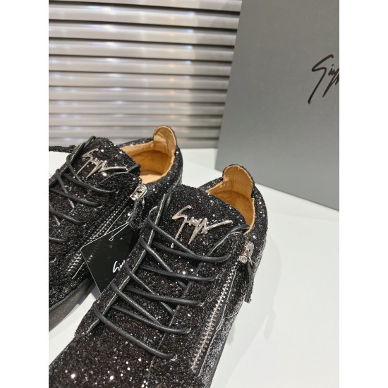 CL Shoes Casual shoes
Top Quality CL Shoes Casual shoes
Top Quality