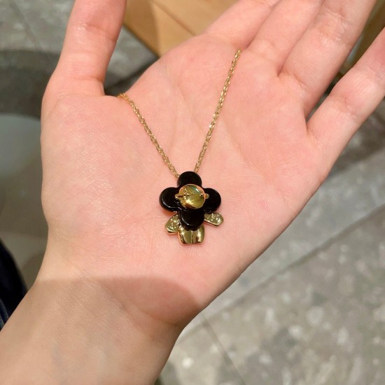 LV Jewelry Necklace LV Jewelry Necklace