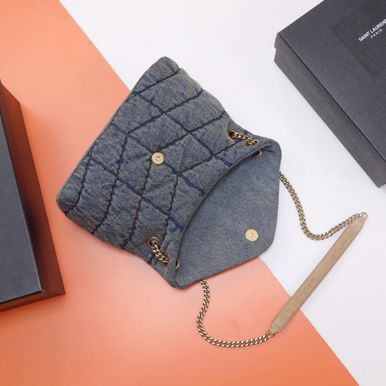 YSL Bags Top Quality Loulou Puffer
29x17x11cm YSL Bags Top Quality Loulou Puffer
29x17x11cm