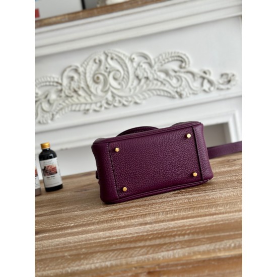 Hermes Bags Top Quality lindy琳迪
19cm $240 Hermes Bags Top Quality lindy琳迪
19cm $240