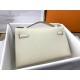 Hermes Bags Top Quality Minikelly 二代
19cm $220 Hermes Bags Top Quality Minikelly 二代
19cm $220