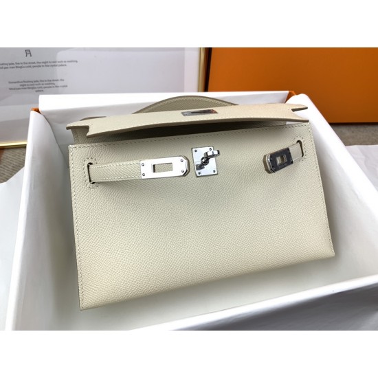 Hermes Bags Top Quality Minikelly 二代
19cm $220 Hermes Bags Top Quality Minikelly 二代
19cm $220