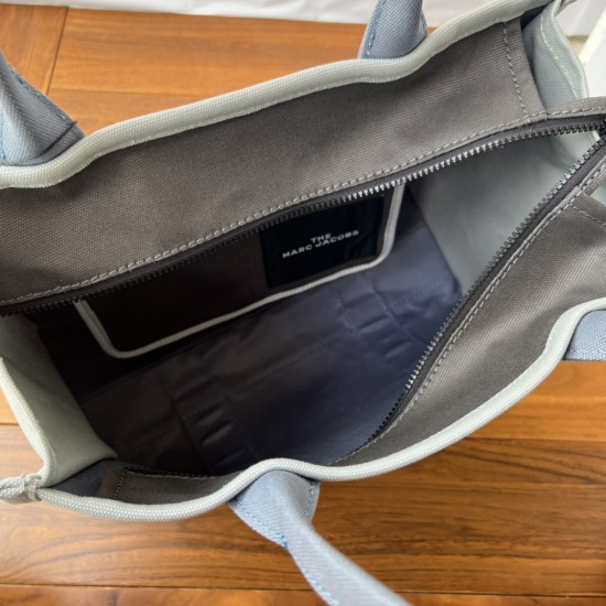 MJ Tote Full leather size: 41 * 34 * 15cm $140 Full leather medium size: 33 * 28 * 13cm $120 Full leather small size: 26 × 20 × 13cm $100 Fabric Large Size: 41 * 34 * 15cm $100 Medium size of fabric: 33 * 28 * 13cm $90 Fabric small size: 26 × 20 × 13cm $8 MJ Tote Full leather size: 41 * 34 * 15cm $140 Full leather medium size: 33 * 28 * 13cm $120 Full leather small size: 26 × 20 × 13cm $100 Fabric Large Size: 41 * 34 * 15cm $100 Medium size of fabric: 33 * 28 * 13cm $90 Fabric small size: 26 × 20 × 13cm $8