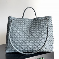 BV Bags Top Quality ANDIAMO 743575