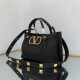 Valentino Bags Top Quality
35/25/17cm Valentino Bags Top Quality
35/25/17cm