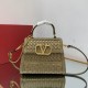 Valentino Bags Top Quality
35/25/17cm Valentino Bags Top Quality
35/25/17cm