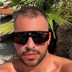 DG Glasses
