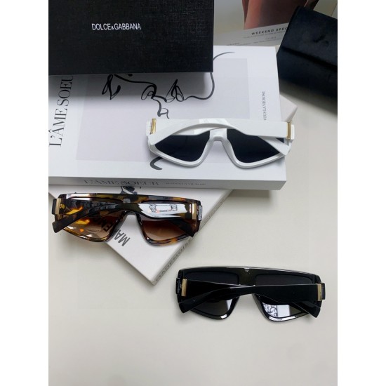 DG Glasses