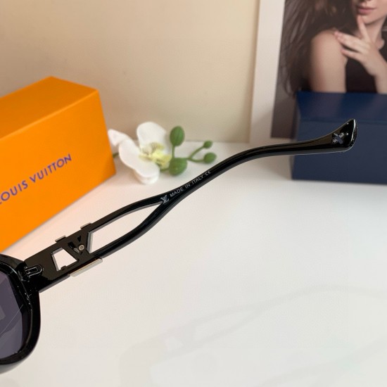 LV Glasses LV Glasses