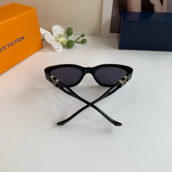 LV Glasses LV Glasses