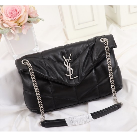 YSL Bags Top Quality Loulou Puffer
29x17x11cm YSL Bags Top Quality Loulou Puffer
29x17x11cm