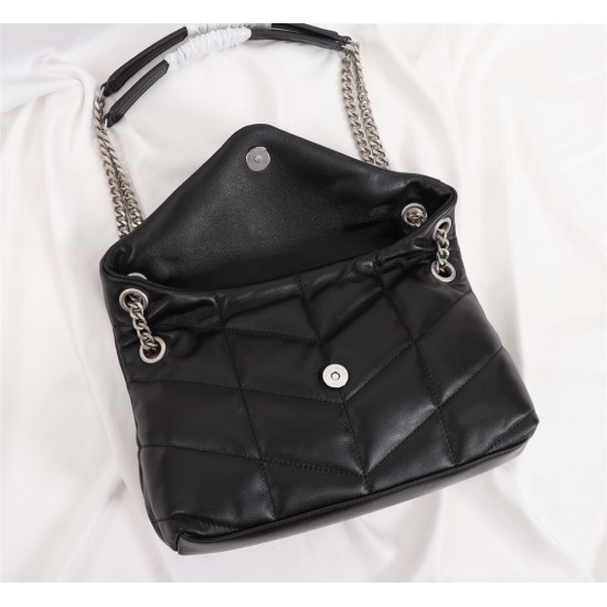 YSL Bags Top Quality Loulou Puffer
29x17x11cm YSL Bags Top Quality Loulou Puffer
29x17x11cm