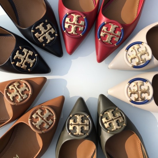 Tory Burch Shoes High Quality
Nude shoes
Tory Burch Shoes High Quality
Nude shoes