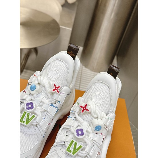 LV Shoes Top Quality
women 35-40
LV Shoes Top Quality
women 35-40