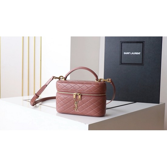 YSL Bags Top Quality
18×11×6.5 cm YSL Bags Top Quality
18×11×6.5 cm