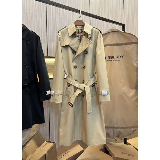 Burberry coat
uk4,6,8,10,12 Burberry coat
uk4,6,8,10,12