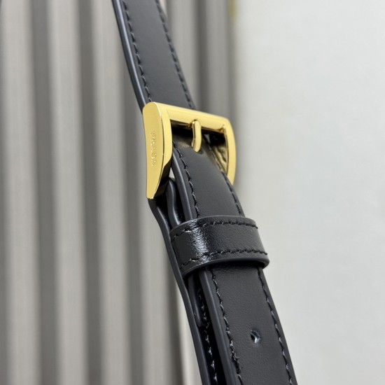 Prada Bags Top Quality
1BC181 40x30x9cm Prada Bags Top Quality
1BC181 40x30x9cm
