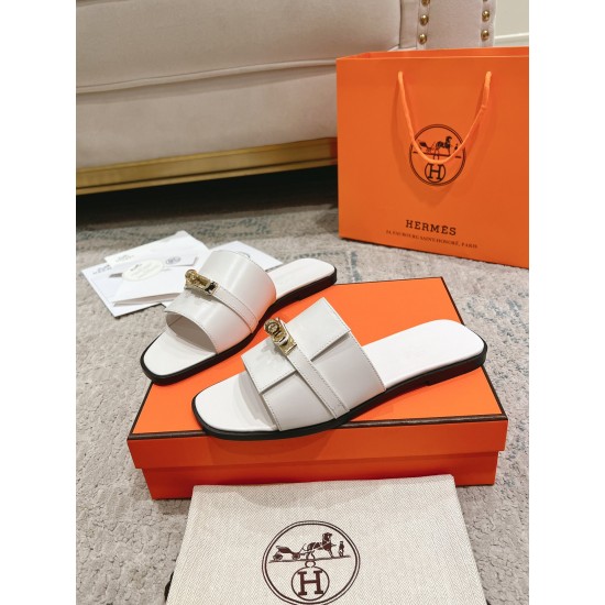 Hermes Shoes Top Quality
35-42 Hermes Shoes Top Quality
35-42