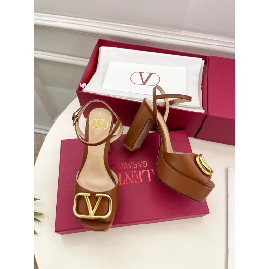 Valentino Shoes Top Quality Valentino Shoes Top Quality