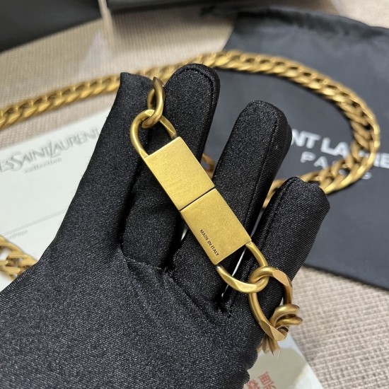 YSL Belts
Top Quality YSL Belts
Top Quality