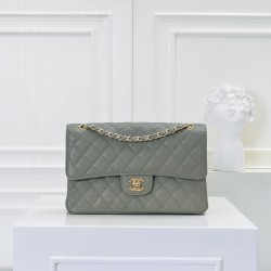 Chanel 1112