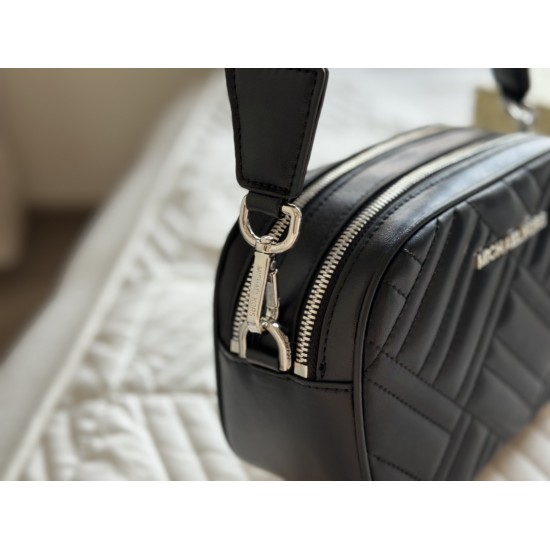 MK Bags Top Quality MK Bags Top Quality
