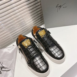 CL Shoes Casual shoes

 Top Quality