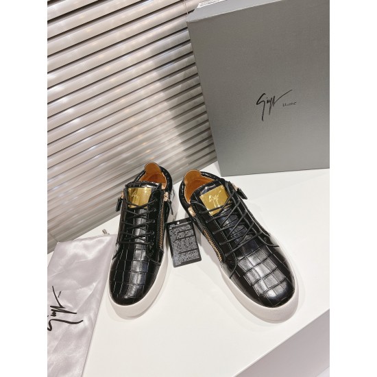 CL Shoes Casual shoes
Top Quality CL Shoes Casual shoes
Top Quality
