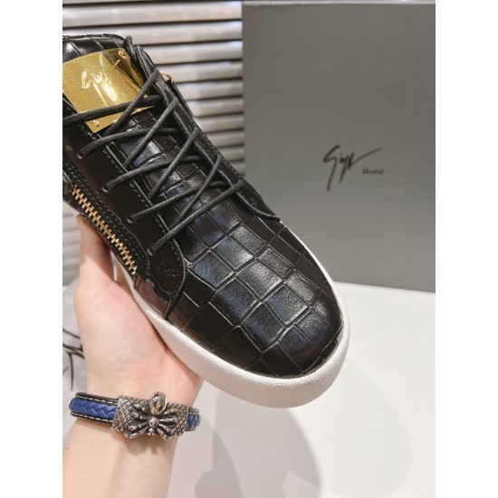 CL Shoes Casual shoes
Top Quality CL Shoes Casual shoes
Top Quality