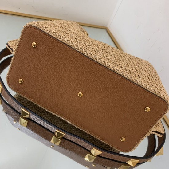 Valentino Bags Top Quality
35/25/17cm Valentino Bags Top Quality
35/25/17cm