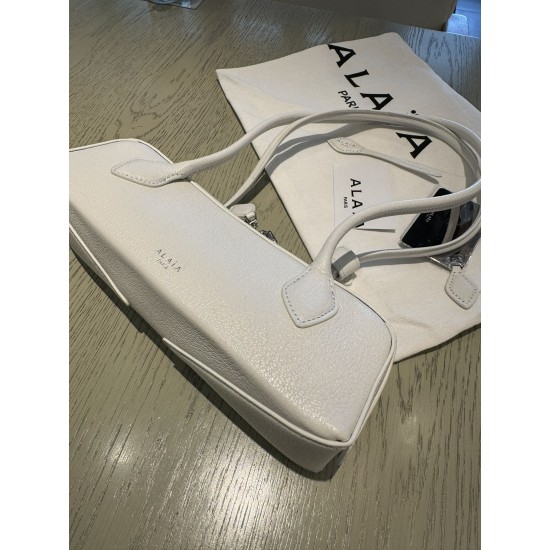Alaia Bags Top Quality 31x17x10cm Alaia Bags Top Quality 31x17x10cm